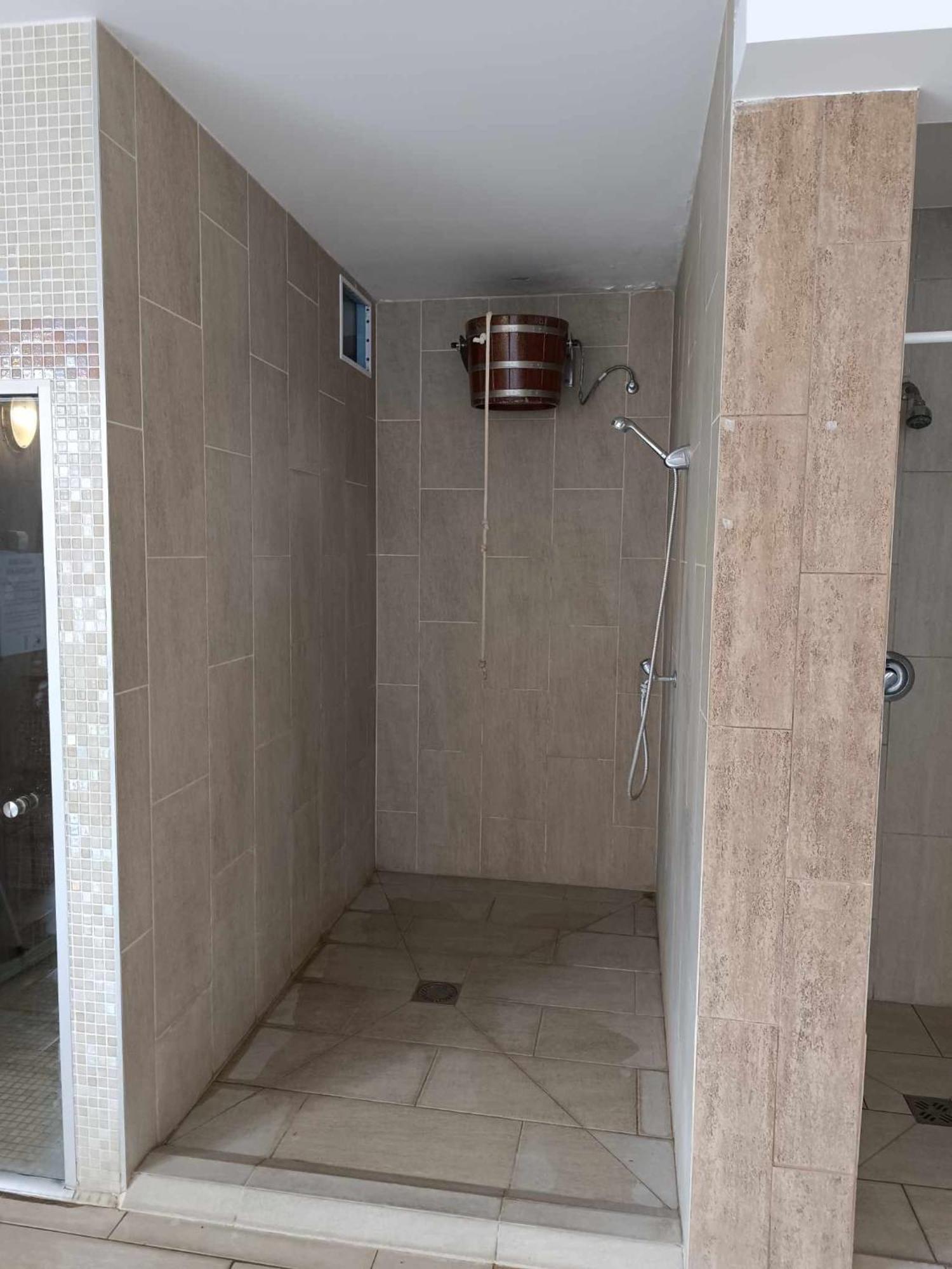Oázis Wellness Apartman Hajdúszoboszló Esterno foto